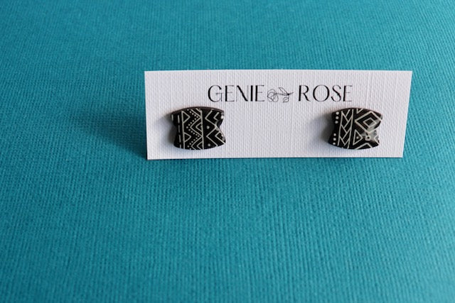 Aztec print stud